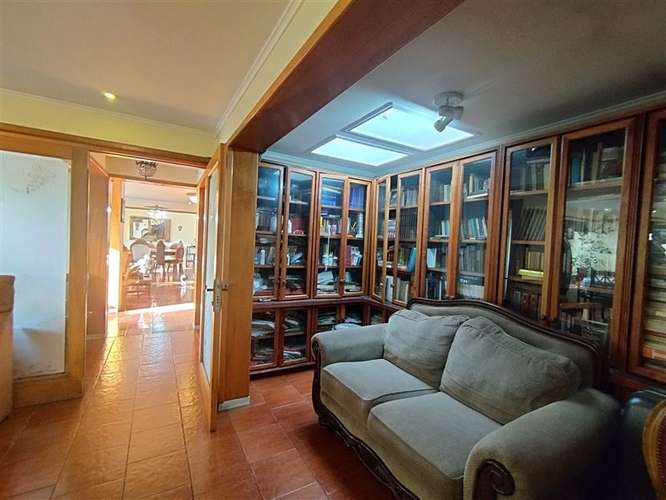 13.400 UF CASA VENTA EN PASAJE en La Reina TOBALABA
