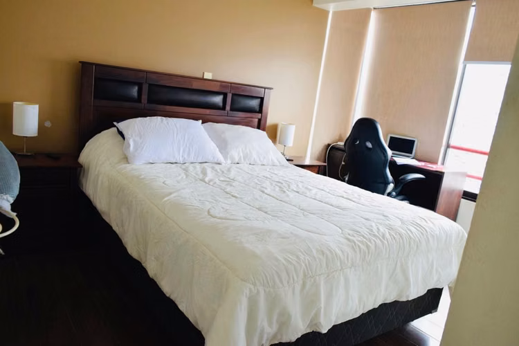 Arriendo Departamento Amoblado . Edificio Arrecife.