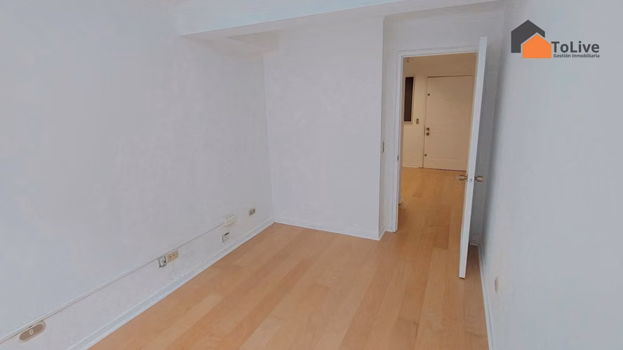 Vitacura: Oficina remodelada, GGCC IncluIdos (172328)