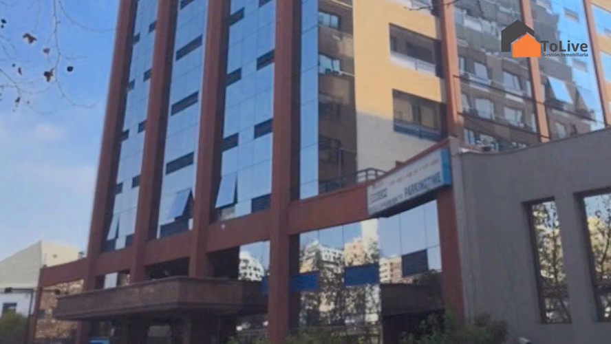 Vitacura: Oficina remodelada, GGCC IncluIdos (172328)