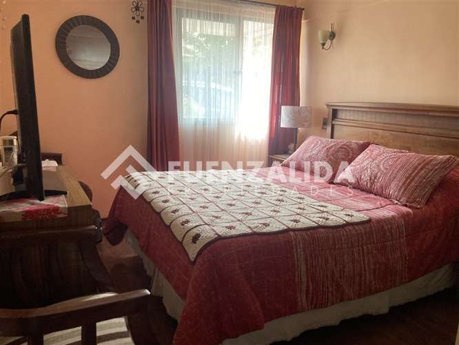 Casa en venta de 3 dorm. 2 baños en La Florida - Imagen 8