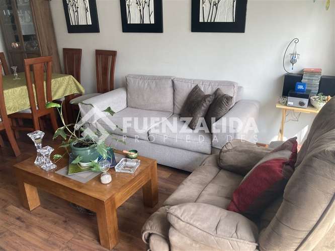 Casa en venta de 3 dorm. 2 baños en La Florida - Imagen 2