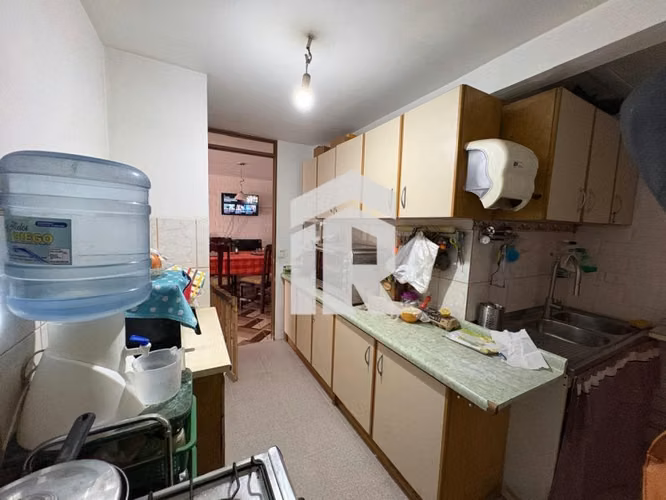 Venta de casa con gran local comercial en Callejón El Inca