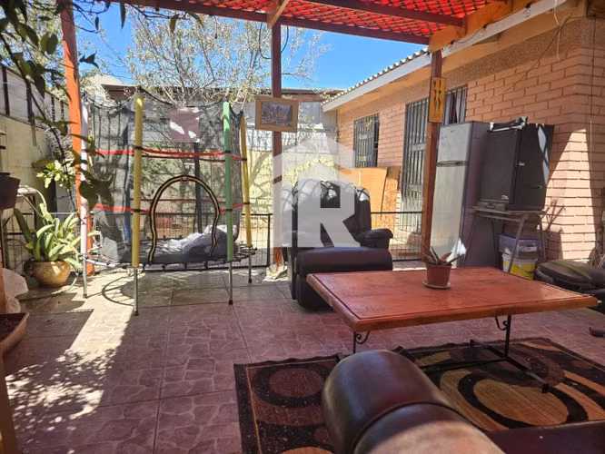 Venta casa ampliada en La Pradera