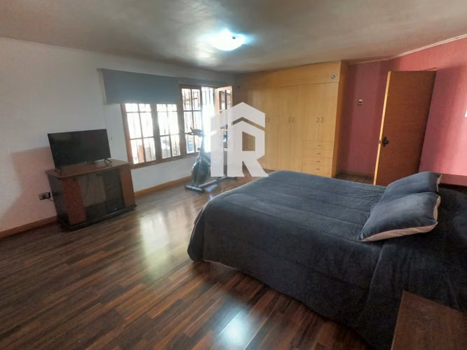 Venta de gran propiedad en sector Pedro Pablo Figueroa