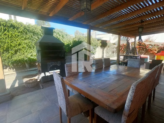 Venta de Increible casa en Villa, sector San Fernando