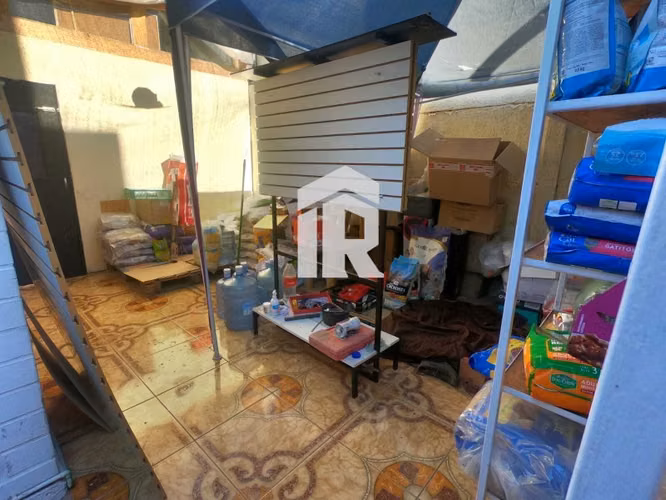 Venta casa con negocio sector salida norte
