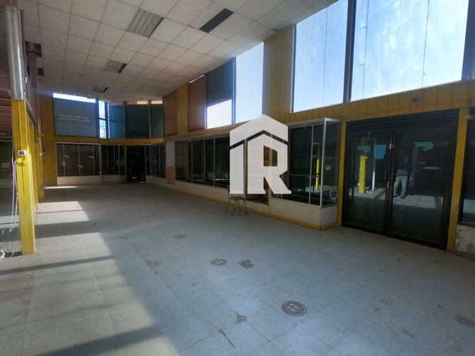 Venta de increíble local comercial en pleno centro.