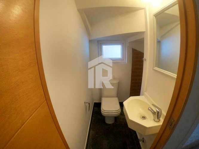 Venta de espaciosa casa en Condominio Mirador del Valle 1