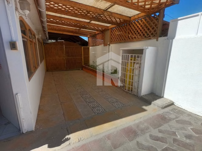 Venta de hermosa casa en villa en el centro de Copiapó