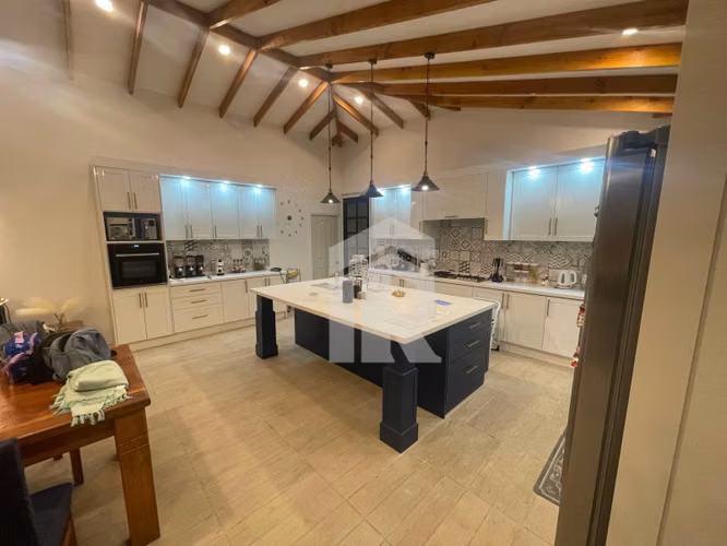 Venta de increible casa en Parcela Hacienda Margarita
