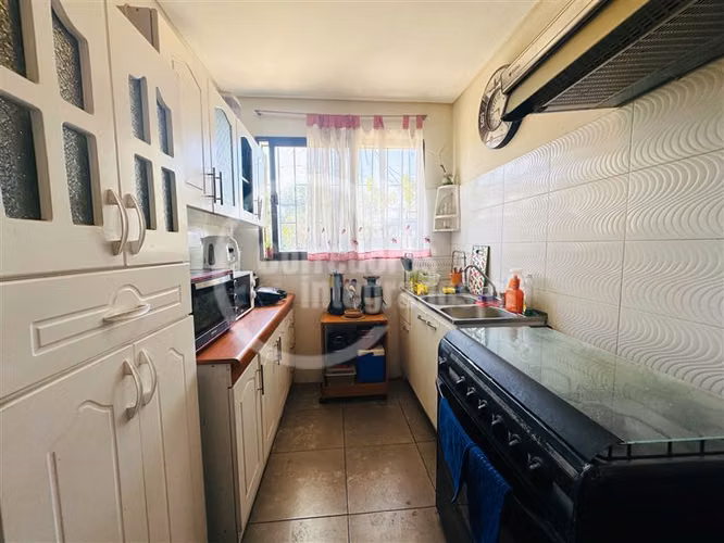 Casa en arriendo de 4 dorm. en Las Condes