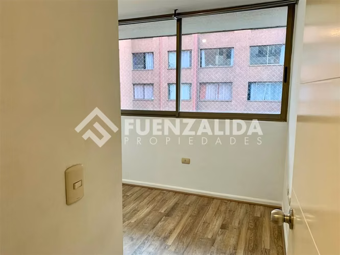 Arriendo Departamento en Santiago 2 Dormitorios Sta Lucía