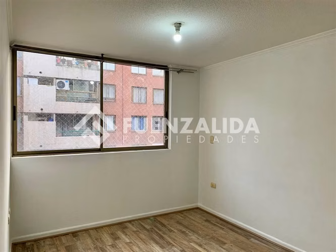 Arriendo Departamento en Santiago 2 Dormitorios Sta Lucía