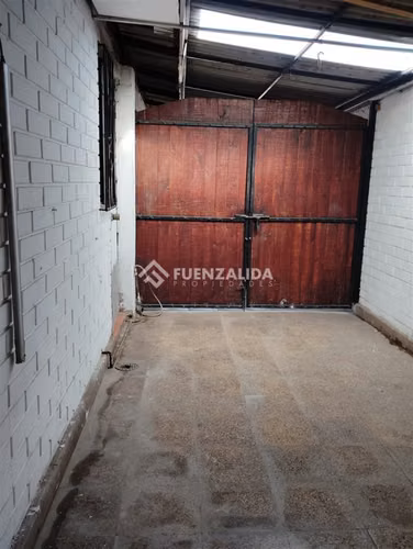 Casa en venta de 3 dorm Las Torres Maipú