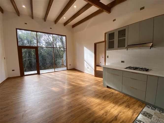 VENTA CASA NUEVA A ESTRENAR EN PUCÓN. 2 D/2B .PARCELA 5000 M