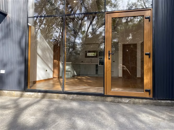 VENTA CASA NUEVA A ESTRENAR EN PUCÓN. 2 D/2B .PARCELA 5000 M