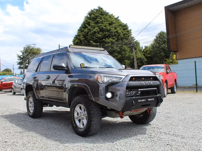 TOYOTA 4 RUNNER 4X4 4.0 AUT 2019