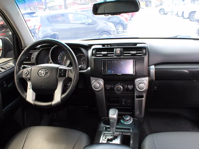 TOYOTA 4 RUNNER 4X4 4.0 AUT 2019