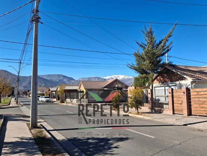 Casa venta 3 dorm 2 baños 1 piso en Los Andes barrio oriente