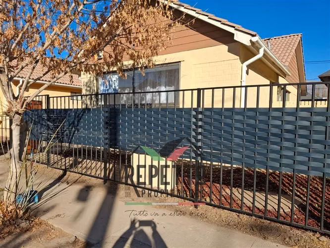 Casa venta 3 dorm 2 baños 1 piso en Los Andes barrio oriente