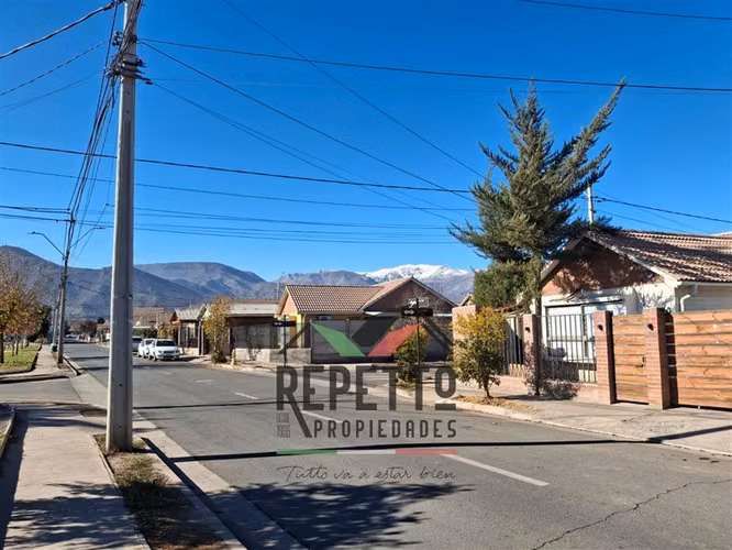 Casa venta 3 dorm 2 baños 1 piso en Los Andes barrio oriente