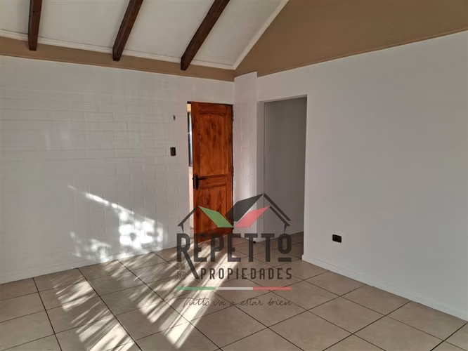 Casa venta 3 dorm 2 baños 1 piso en Los Andes barrio oriente