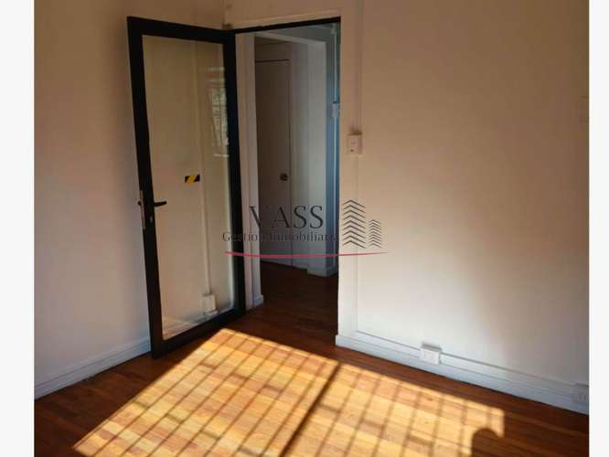 VASS ARRIENDA GRAN CASA COMERCIAL 1 NORTE VIÑA DEL MAR - Imagen 13