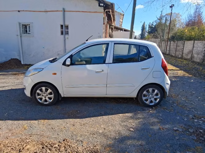 HYUNDAI I10 1.1