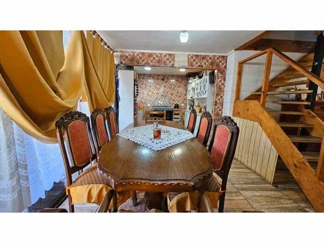 SE VENDE AMPLÍA Y HERMOSA CASA EN ALEJANDRO FLEMING LAS CONDES - Imagen 14