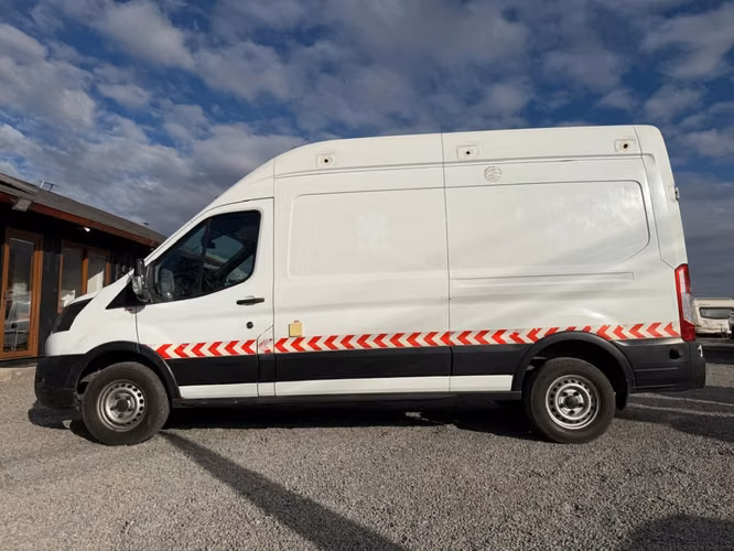 FORD TRANSIT 2.2 DIESEL 2021 - Imagen 9