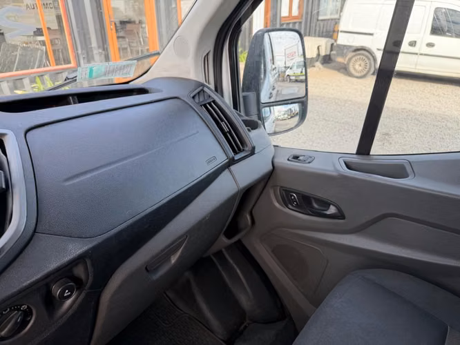 FORD TRANSIT 2.2 DIESEL 2021 - Imagen 15