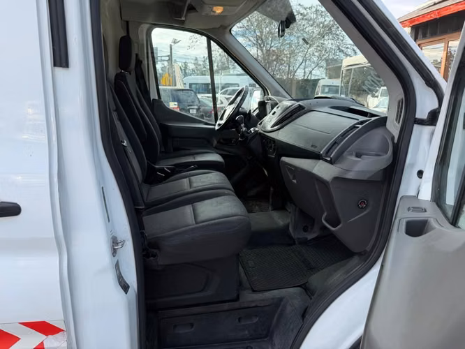 FORD TRANSIT 2.2 DIESEL 2021 - Imagen 19