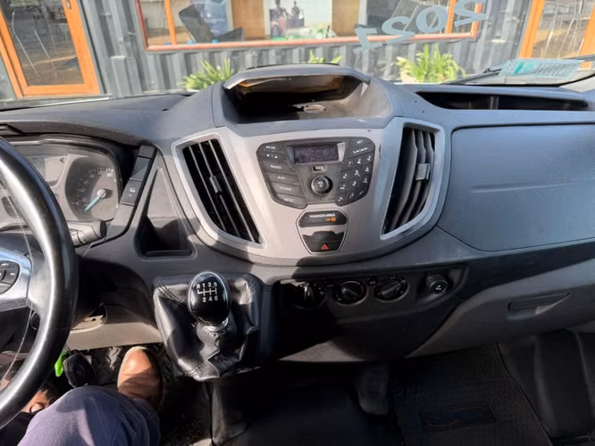 FORD TRANSIT 2.2 DIESEL 2021 - Imagen 14