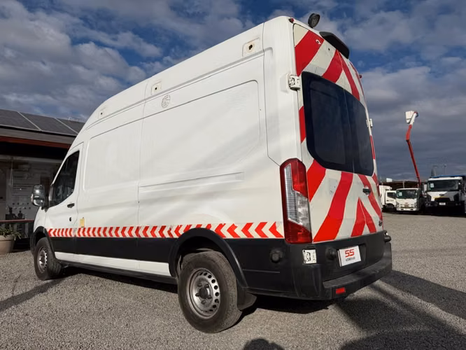 FORD TRANSIT 2.2 DIESEL 2021 - Imagen 8