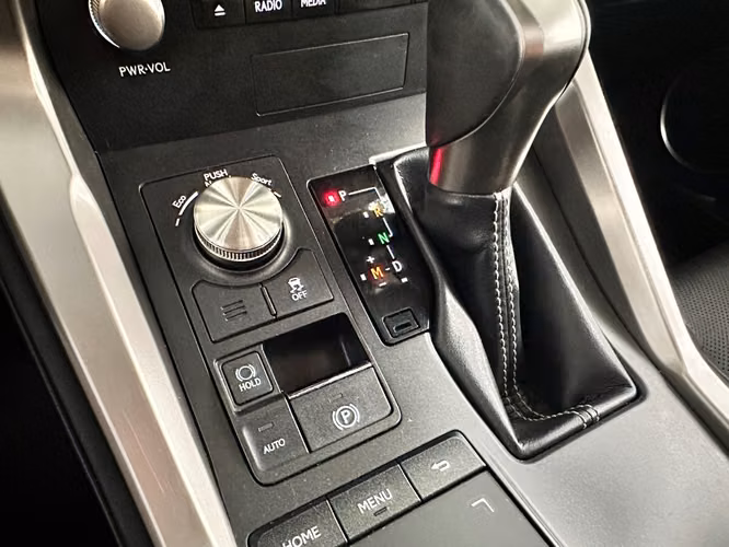 LEXUS NX 300 LUJO 4X4 2019