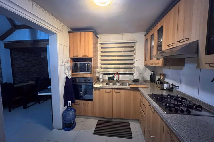 Casa en venta - huechuraba