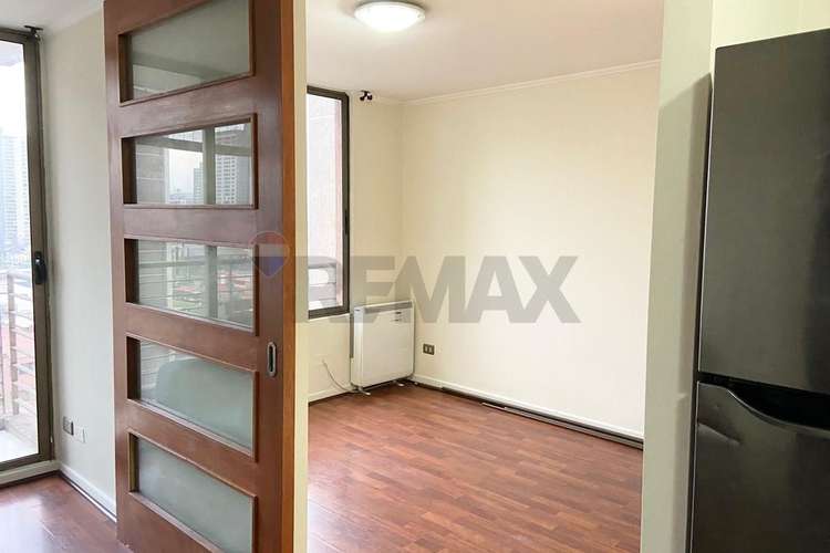 Venta departamento 1d 1b alameda est. central - Imagen 5