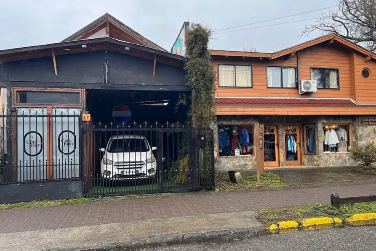 Local comercial en arriendo - calle brasil pucón