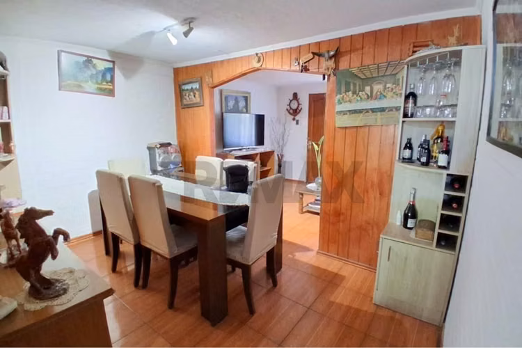 Venta de casa en maipú