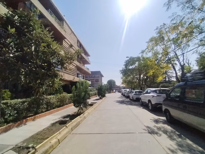 LUMINOSO DEPARTAMENTO CON TERRAZA Y ÁREAS VERDES - Imagen 19