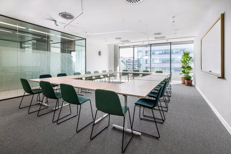 Oficina en arriendo ubicado en Centro Histórico de Santiago