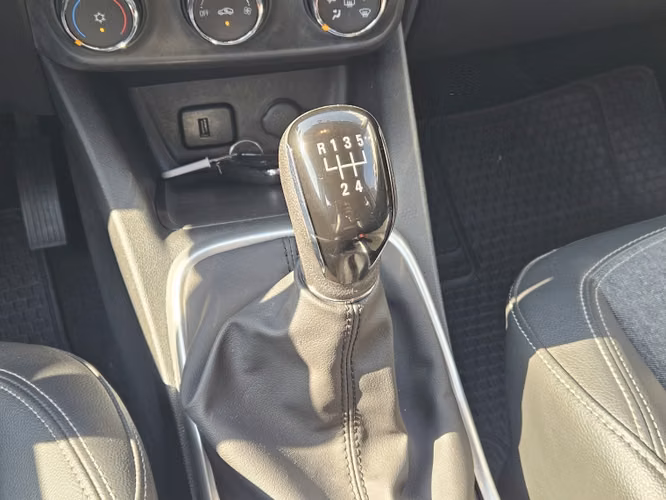 Chevrolet Tracker 1.2 Ltz P2 Mt 2024 - Imagen 13