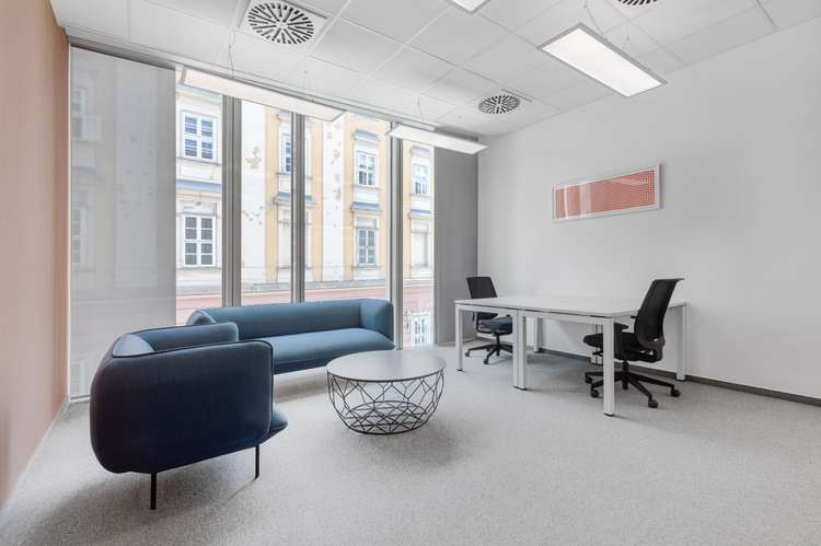 Oficina en arriendo ubicado en Centro Histórico de Santiago