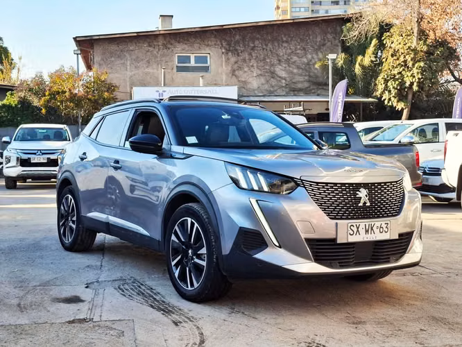 PEUGEOT 2008 2023