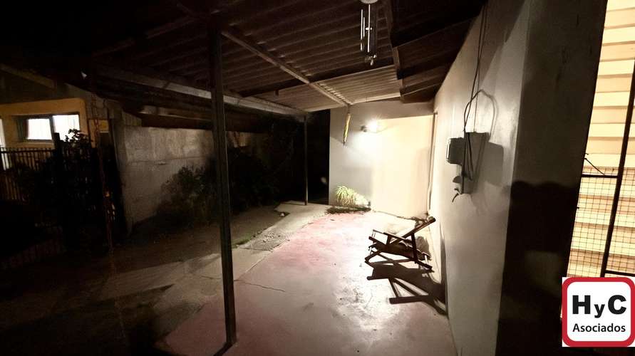 En Venta Casa en Peñaflor Amplio Terreno - Imagen 2