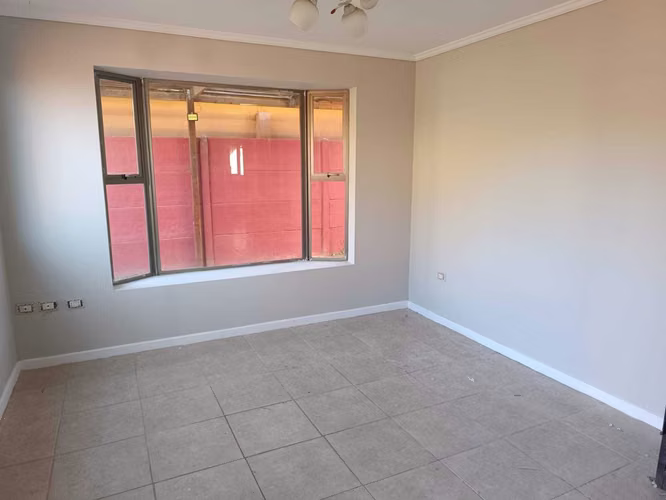 VENTA CASA A PASOS PLAYA HERRADURA (172506)