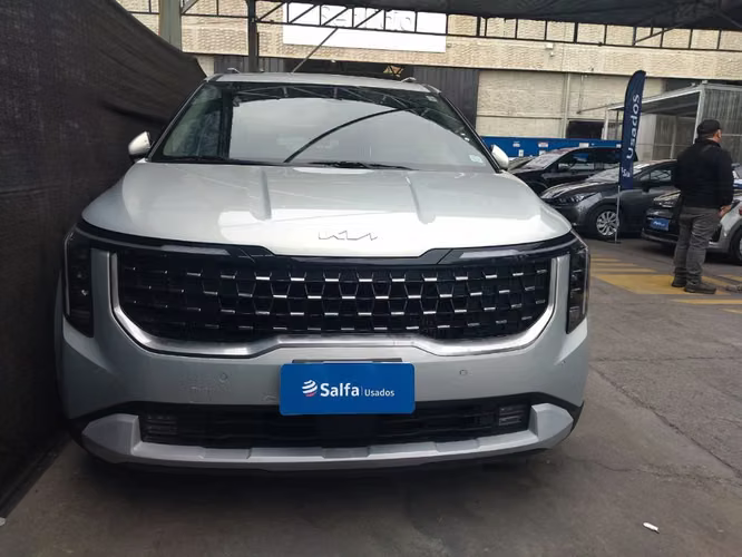 Kia Carnival 2.2 EX DIESEL 4X2 8AT 5P 2025