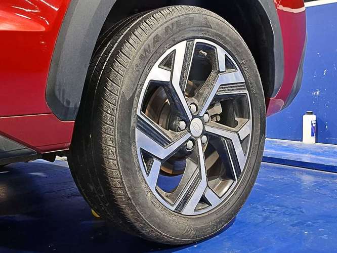 JAC JS8 2024