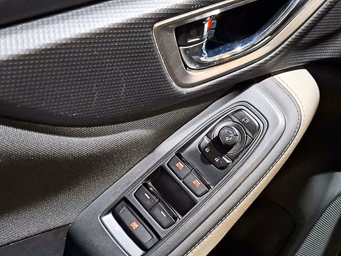 SUBARU FORESTER 2024